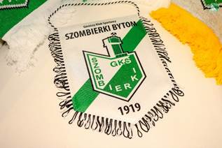 Obraz zawierający tekst, Sztuka dziecięca, flaga
Opis wygenerowany automatycznie